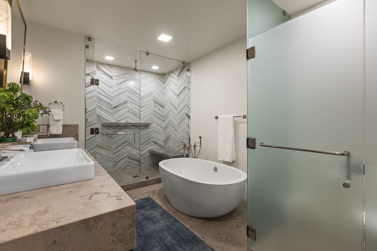 Residence image 2