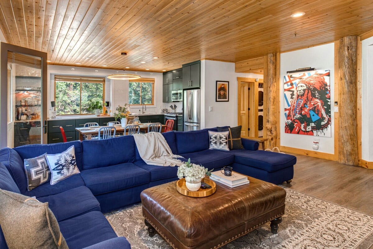 Abode at Black Bear #330 | Steps to Deer Valley image 8