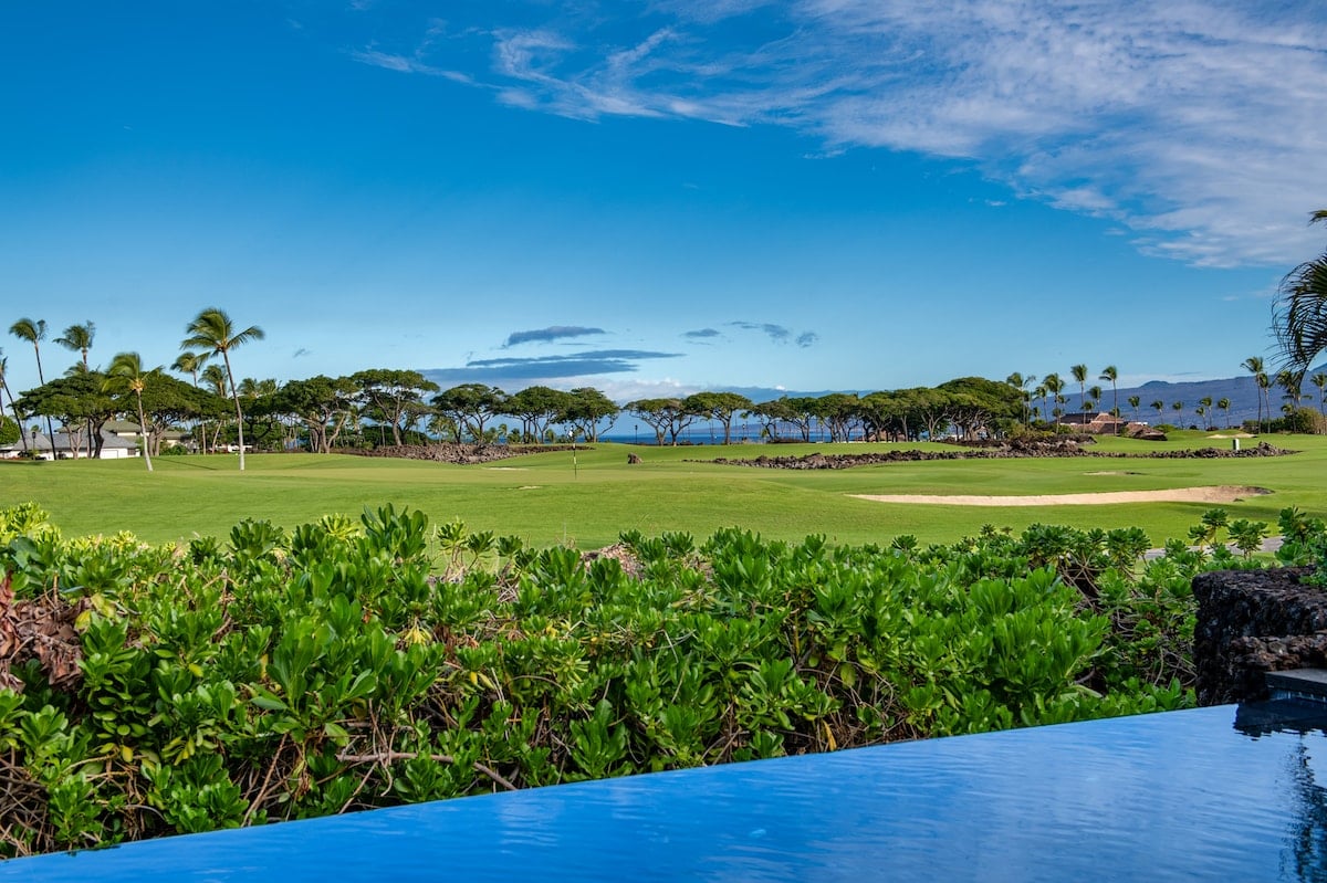 Oceanview 4BR Villa • Pool, Hot Tub, Beach Club image 16
