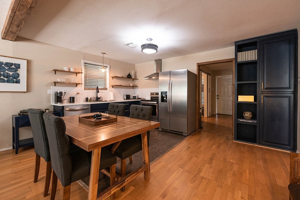 Residence image 3