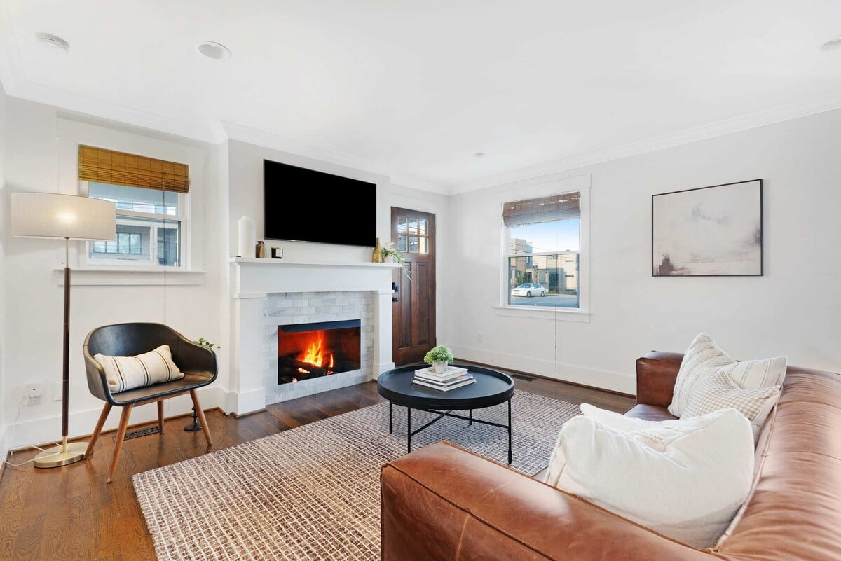 The Magnolia House - Walk to WeHo + Mins to DT! image 20