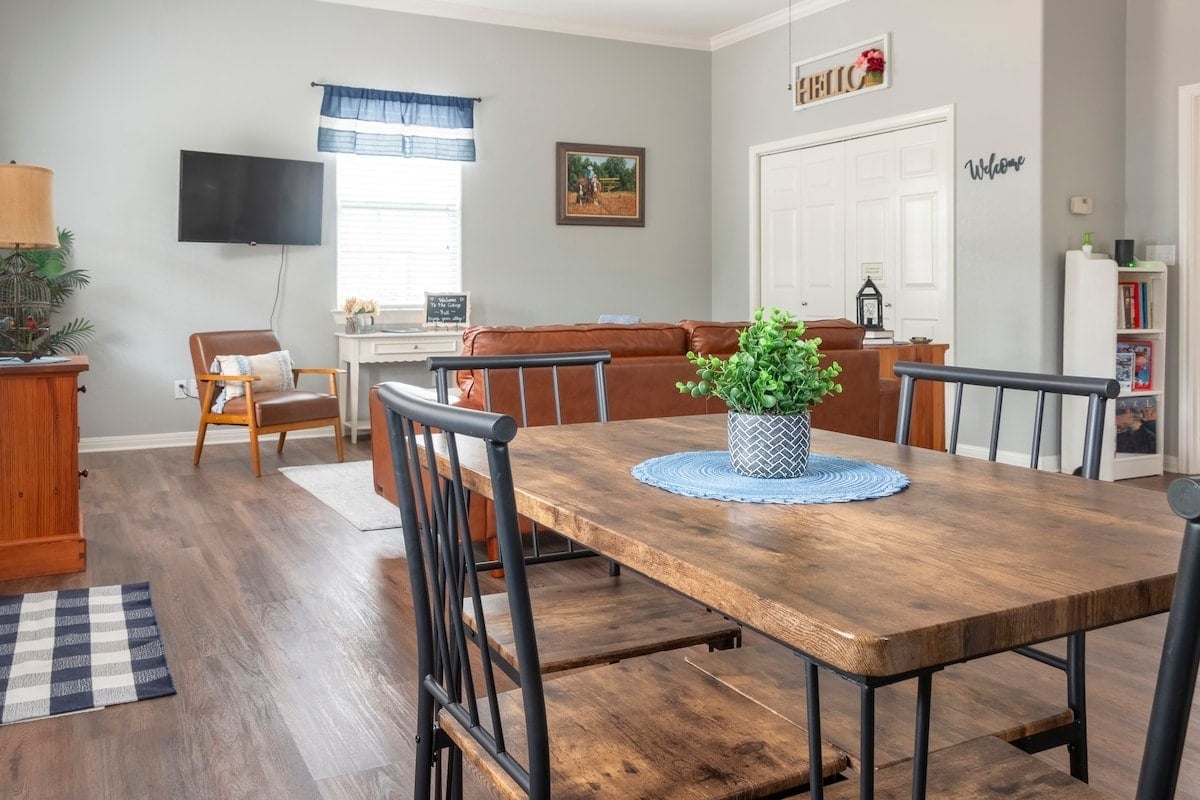 Residence image 1