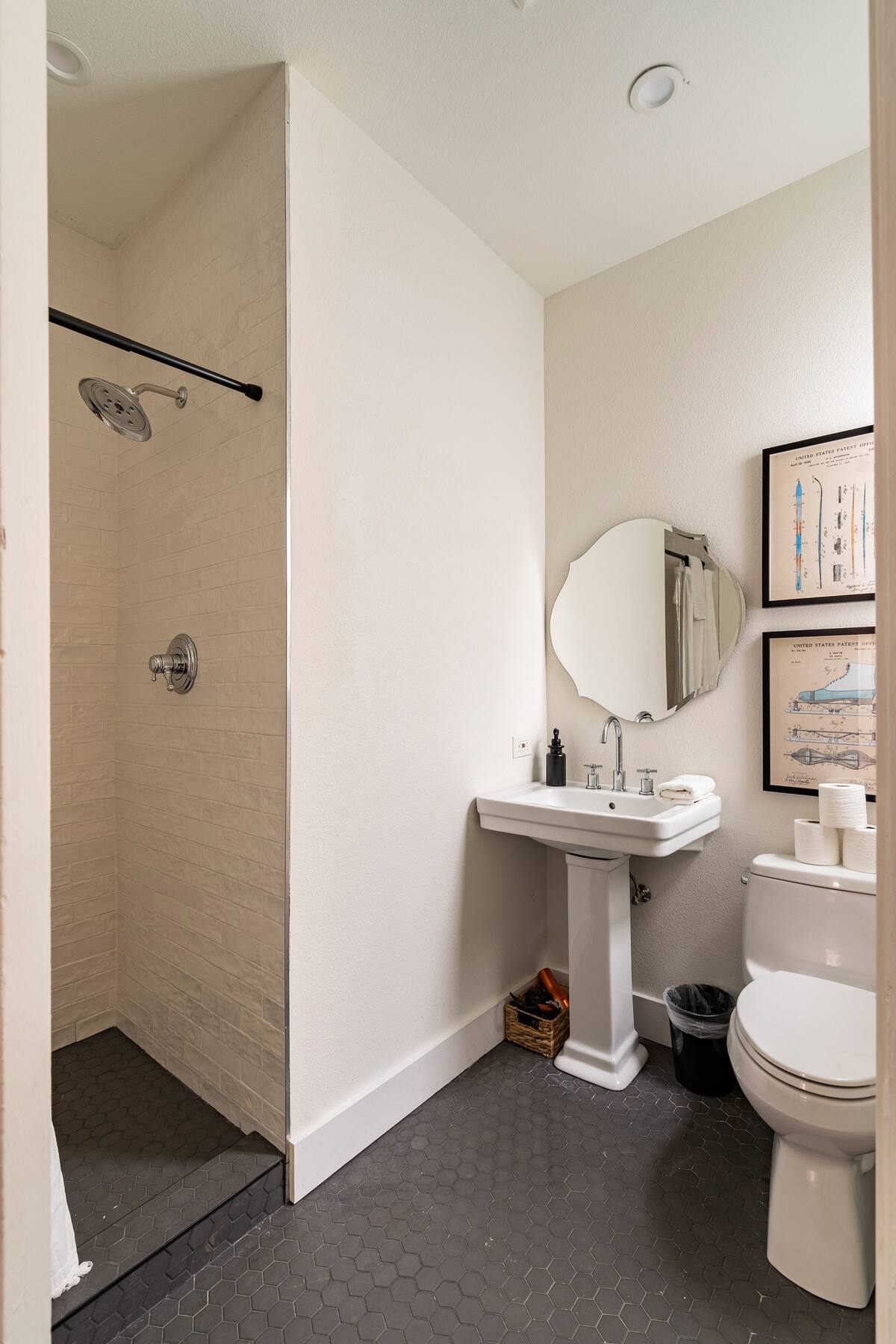 Residence image 3