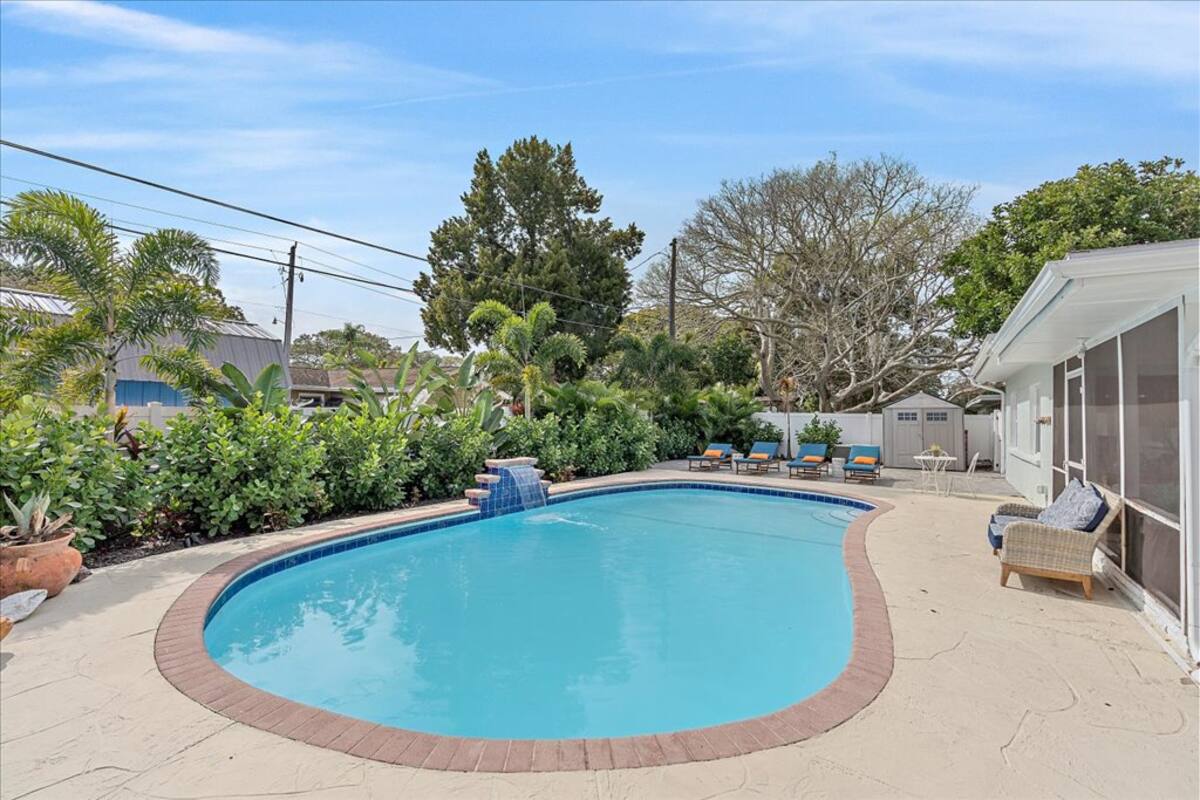 Get ready for fun in the sun with this crystal-clear heated pool!