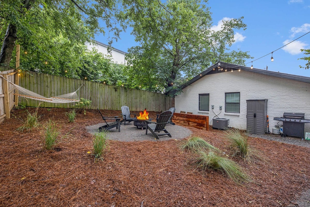 Cozy Outdoor Fire Pit for Gatherings
