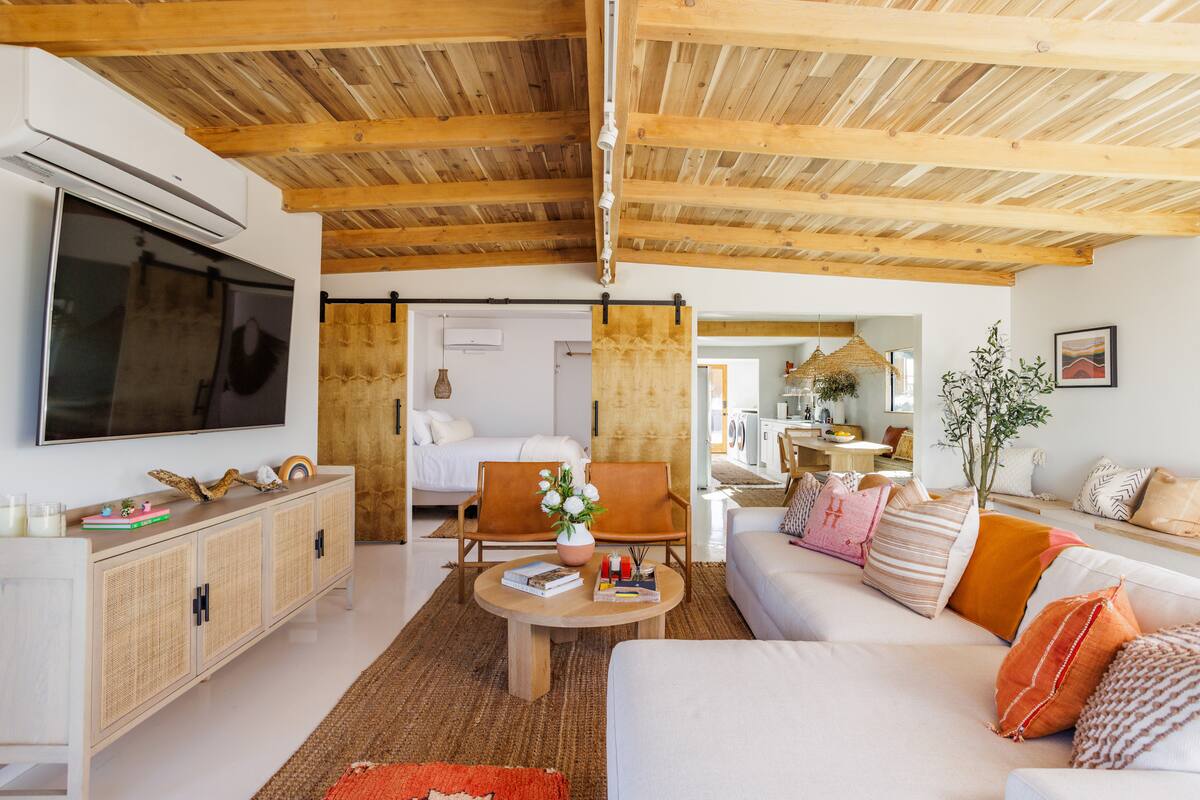 Residence image 3