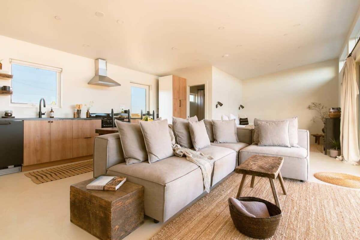 Residence image 1