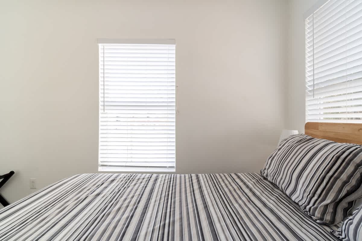 4BR • Sleeps 9 • Spacious Home • Walkable Area image 11