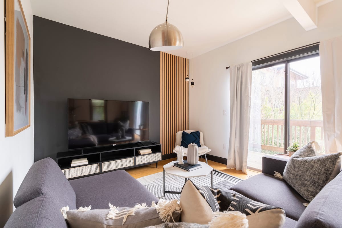 Residence image 2