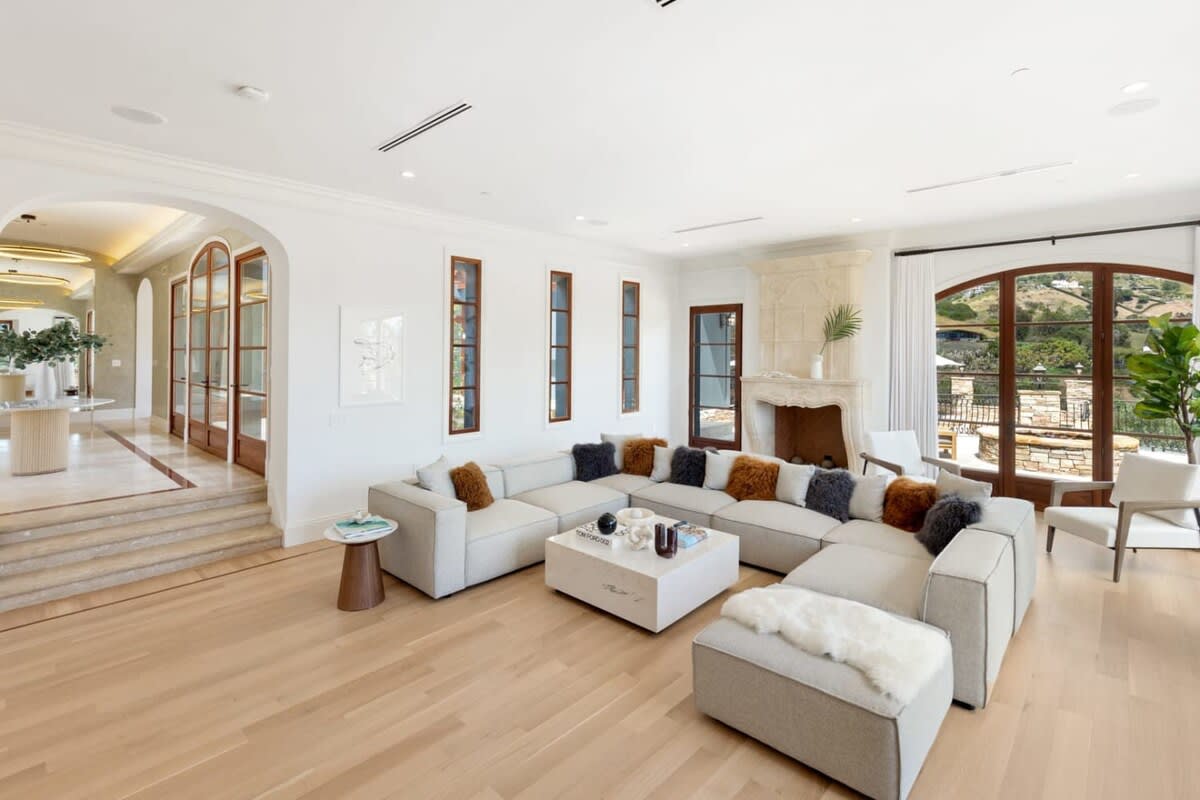Residence image 1