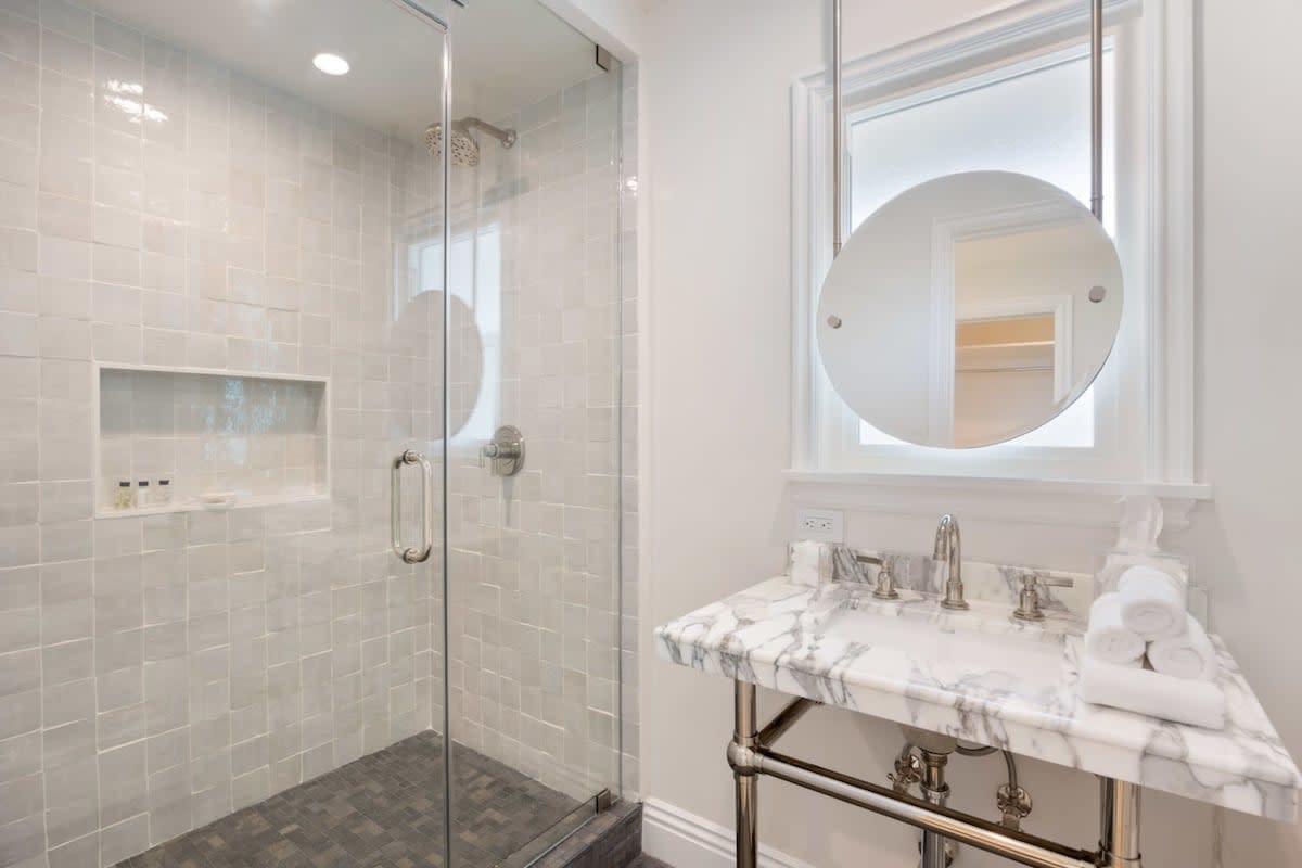 Residence image 2