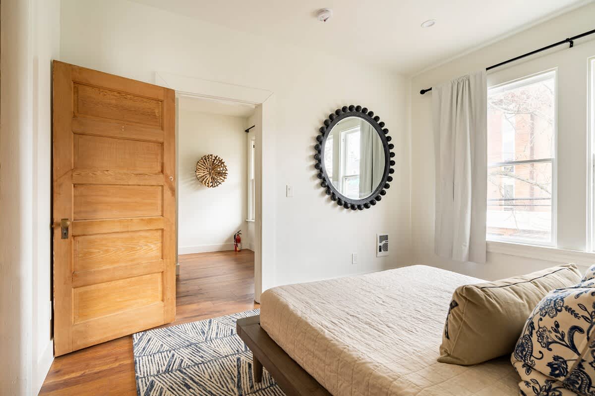 Residence image 2