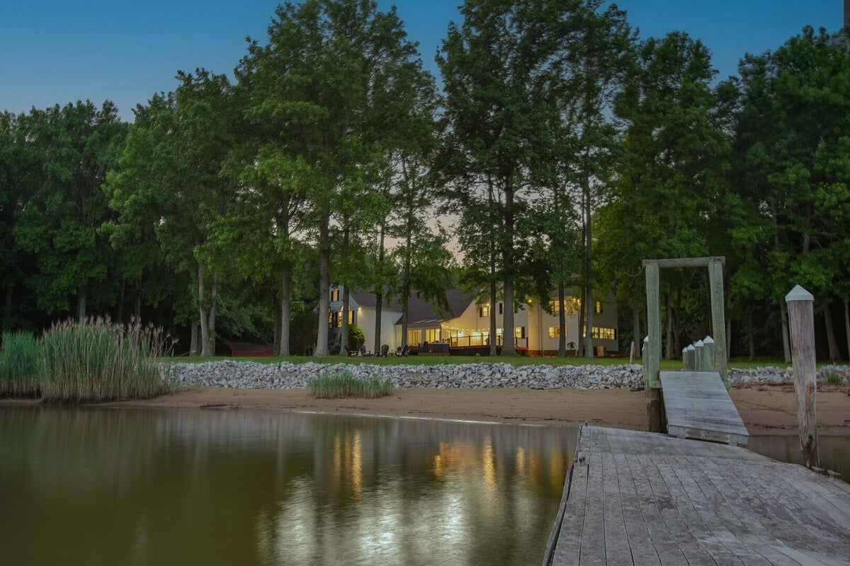 Discover colonial elegance on the Chesapeake shores in Elkton, MD