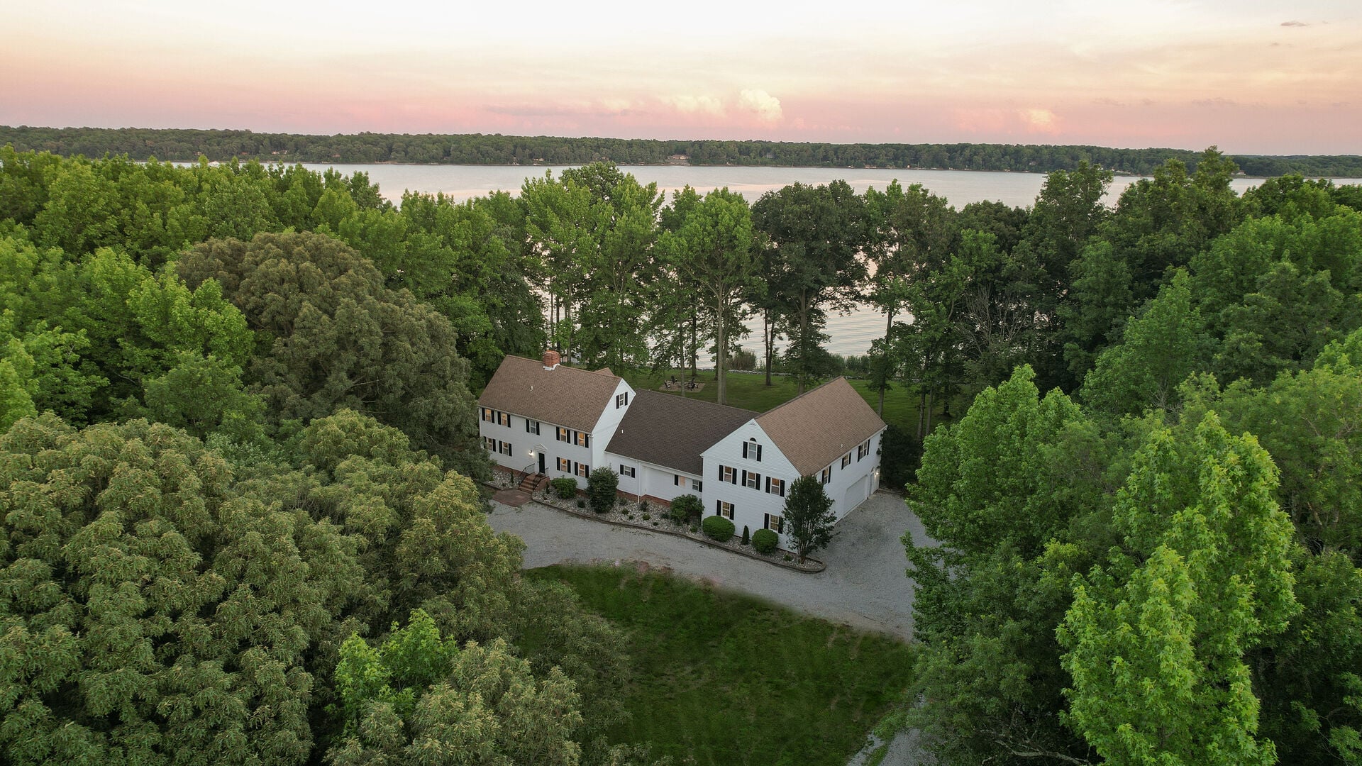 Residence image 5