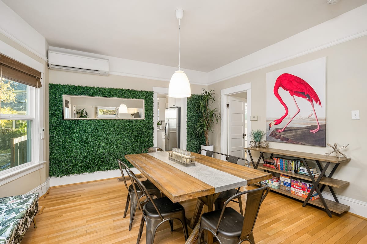 Comfy and Clean 6-Seater Dining Area. Stylish and Aesthetic for Elegant Meals and Gatherings!