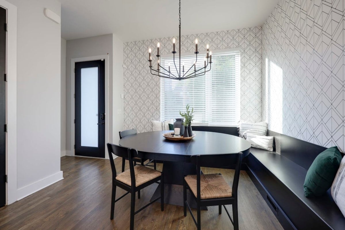 Dining Area Perfect for Group Dinners
