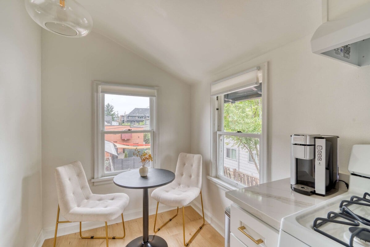 Modern Studio - Sullivan’s Gulch - Walkable Stay image 10