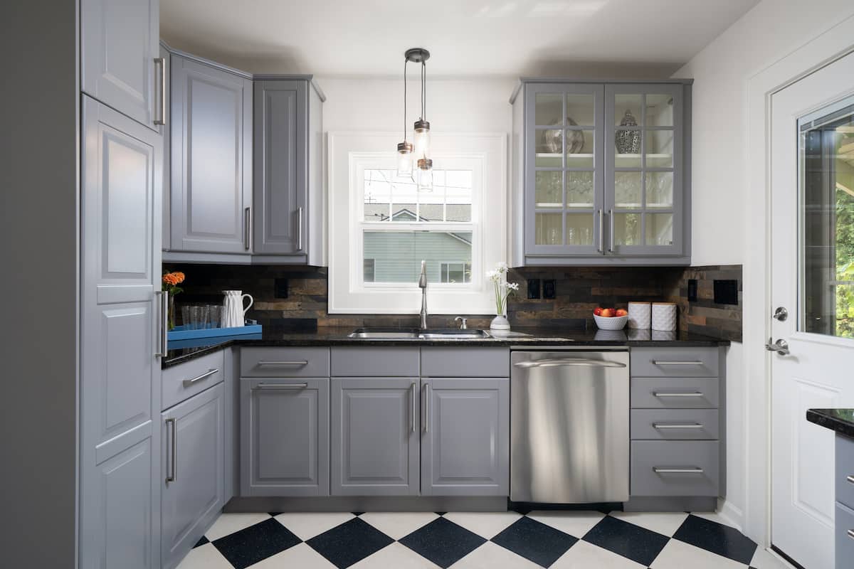 Craft delicious dishes in our fully equipped kitchen, designed for all your culinary needs.