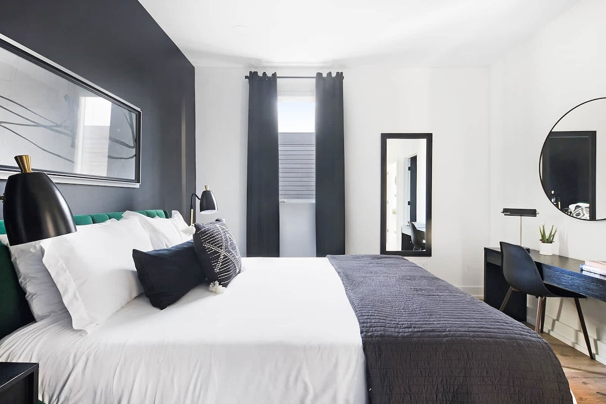 Elegant and Relaxing Bedroom with Plush Bedding