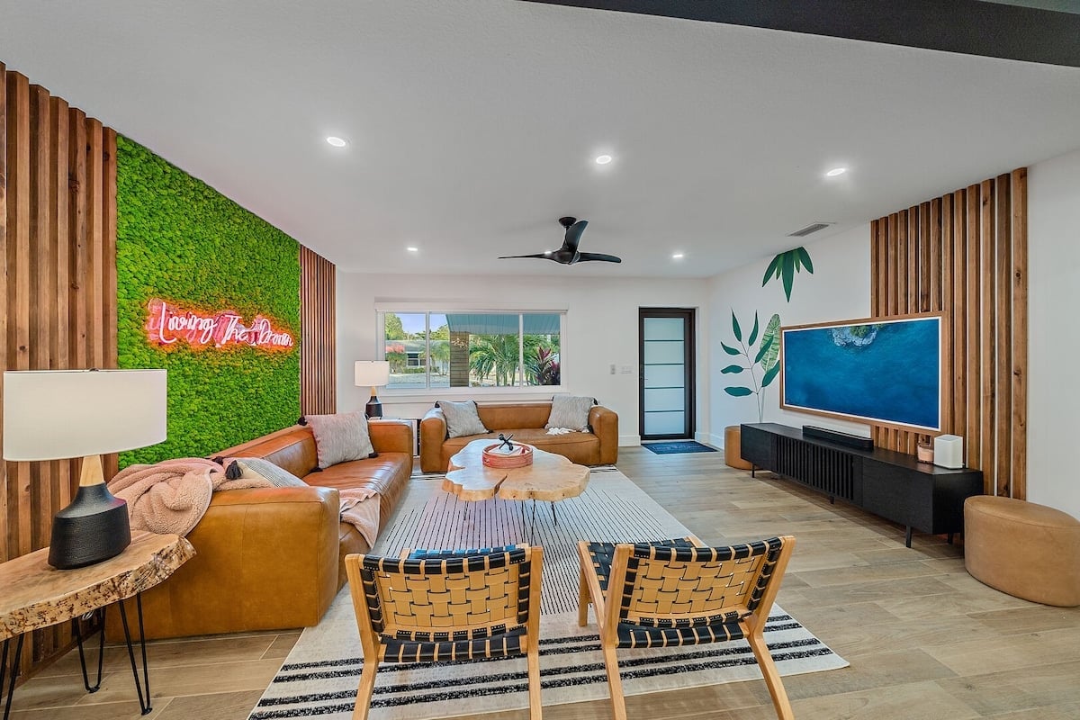 Residence image 1