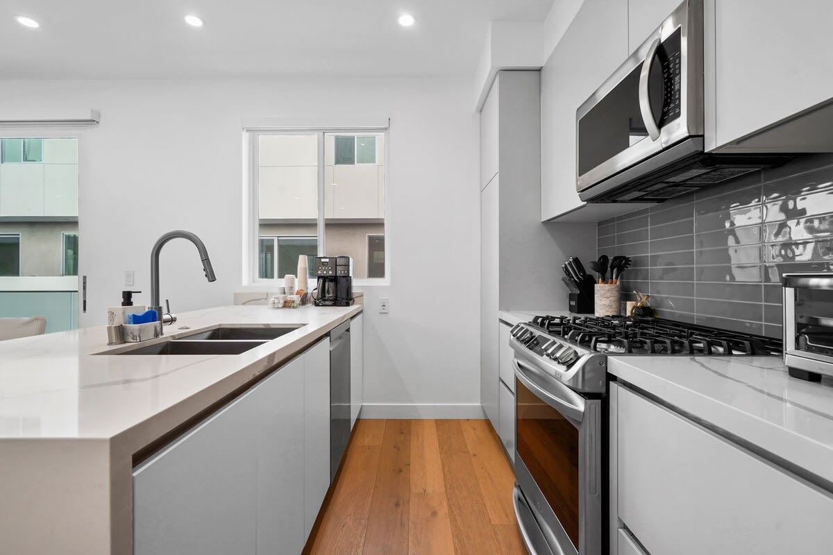 Residence image 1