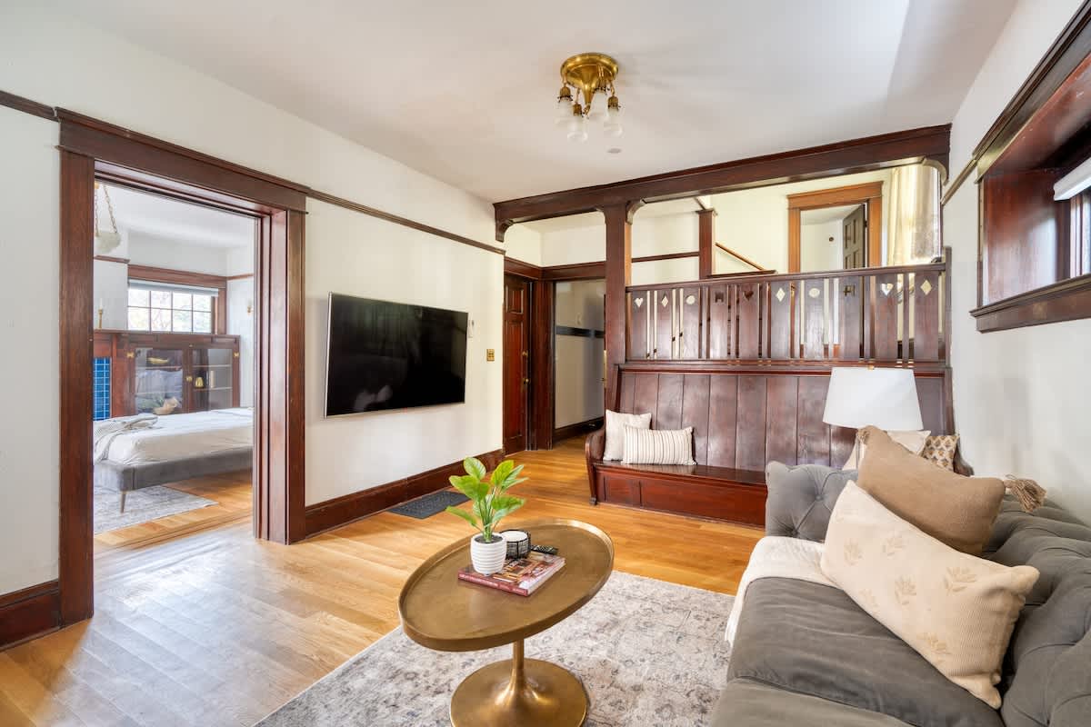Residence image 1