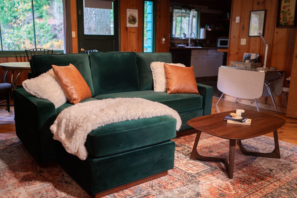 O'Neill Cabin - a rustic reclaimed retreat image 46
