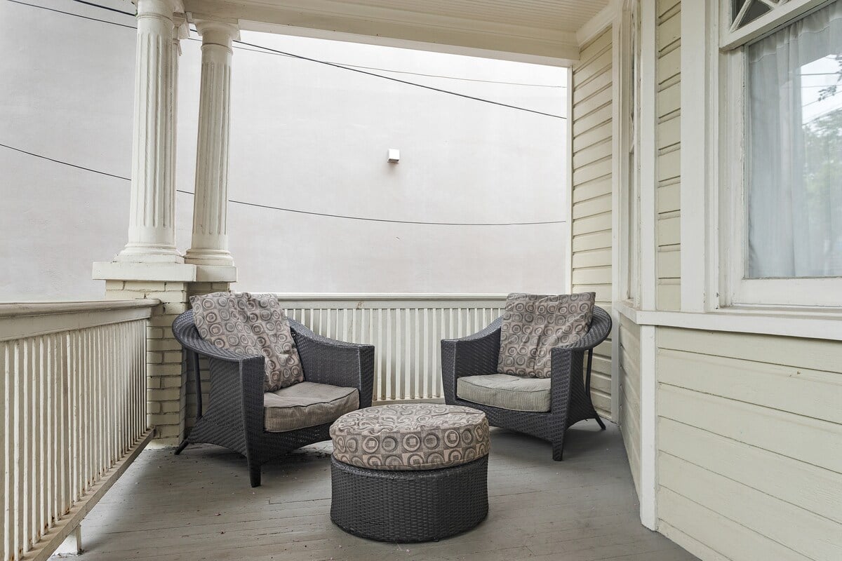 Rutledge Avenue Inn (Suite A) | Downtown Luxury image 31