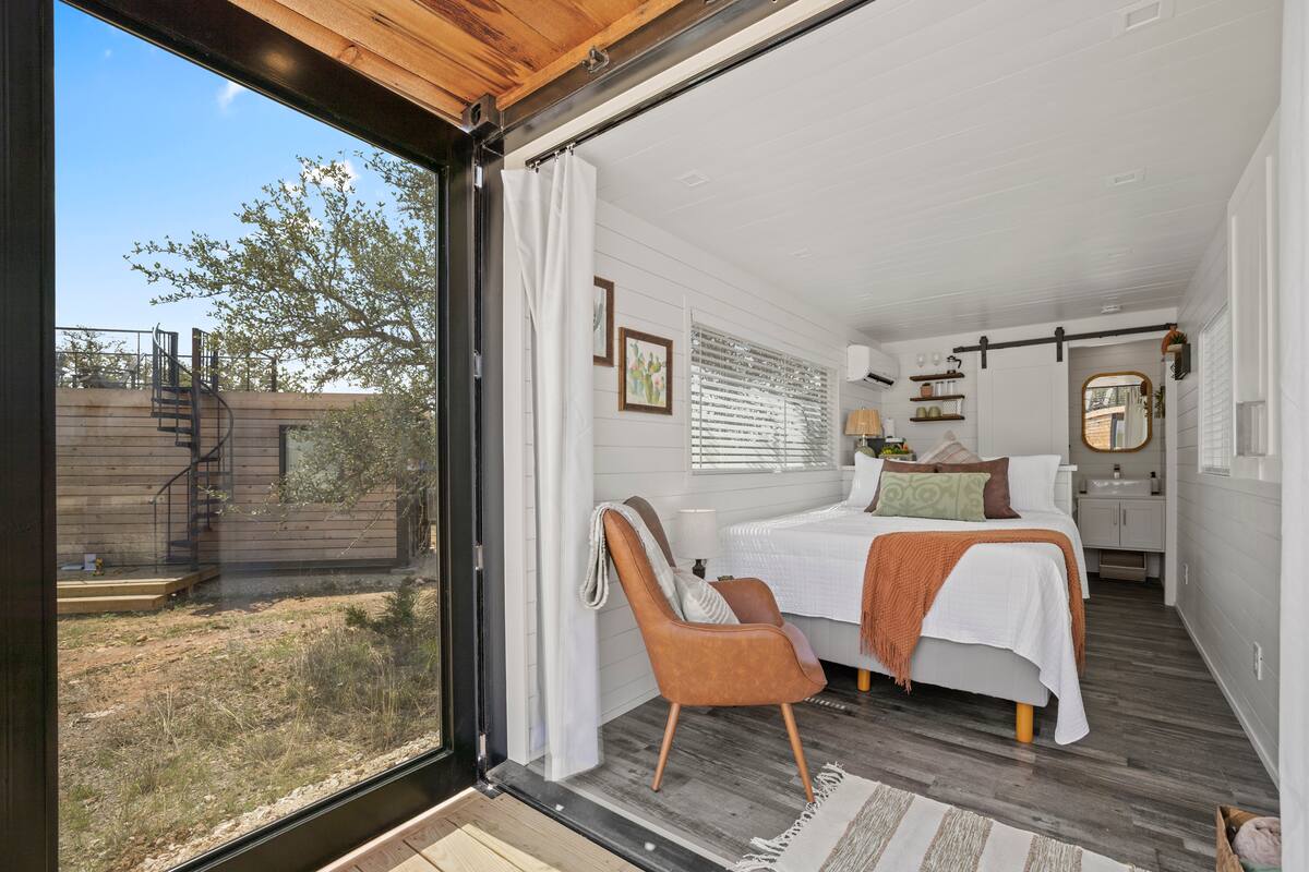 Residence image 4
