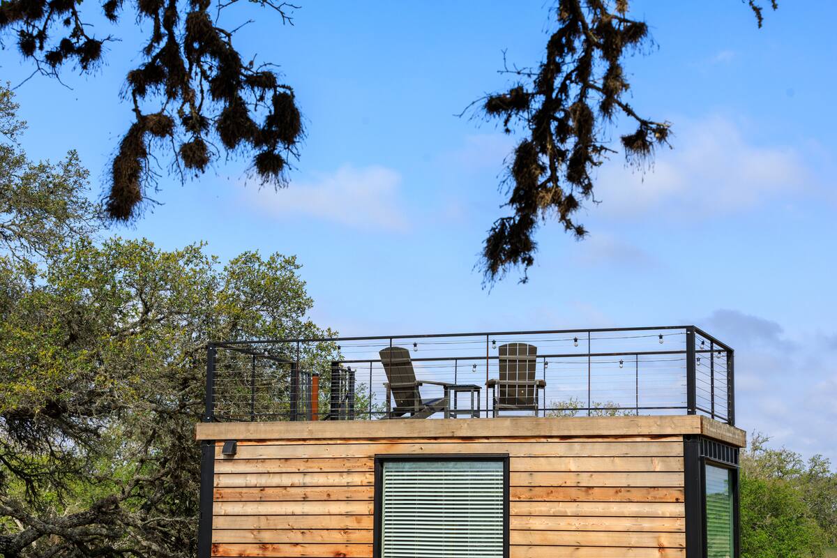 Residence image 2