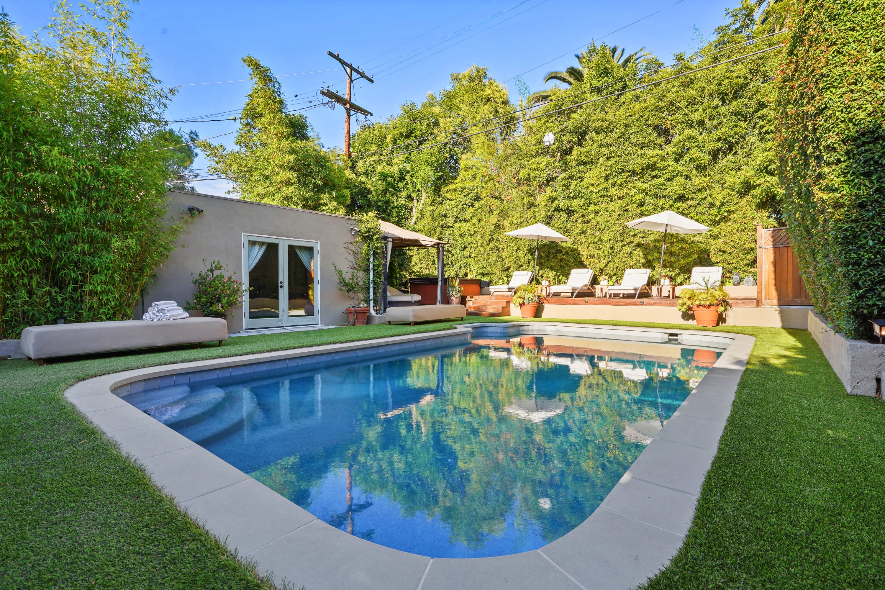 Residence image 4