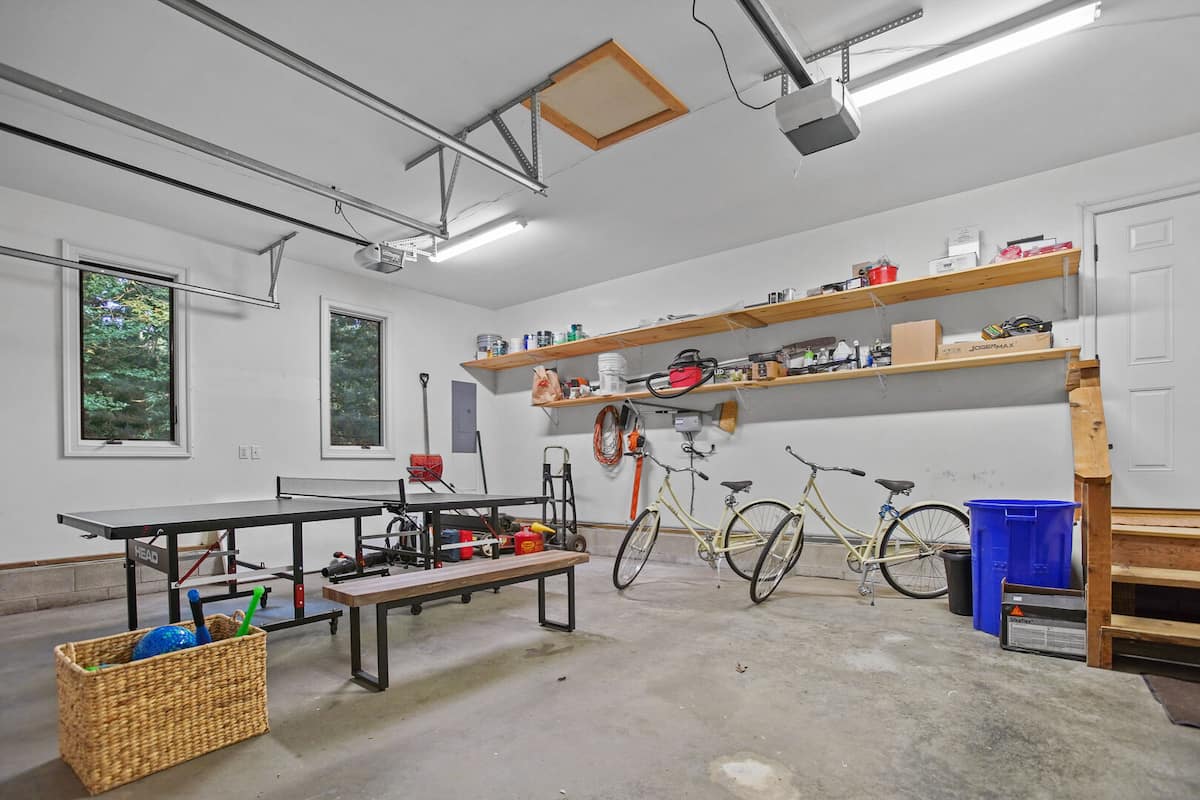 Let your competitive side out in the garage playing a game of ping pong, and love on the environment by exploring the surrounding area sustainably with our provided bikes!