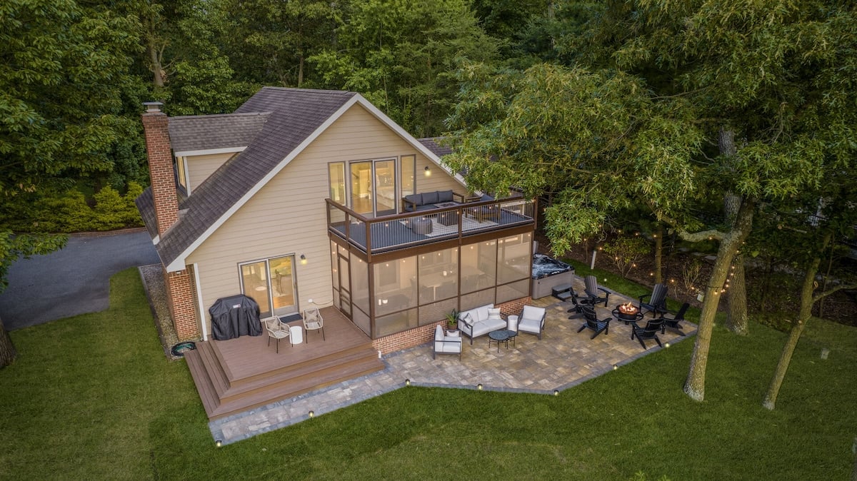 We cannot wait to host you at Harbor View Haven!