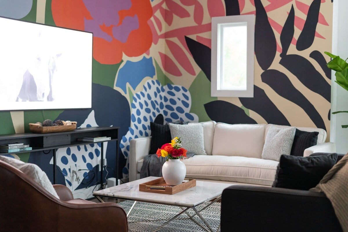 Clean and Minimalist Living Room 