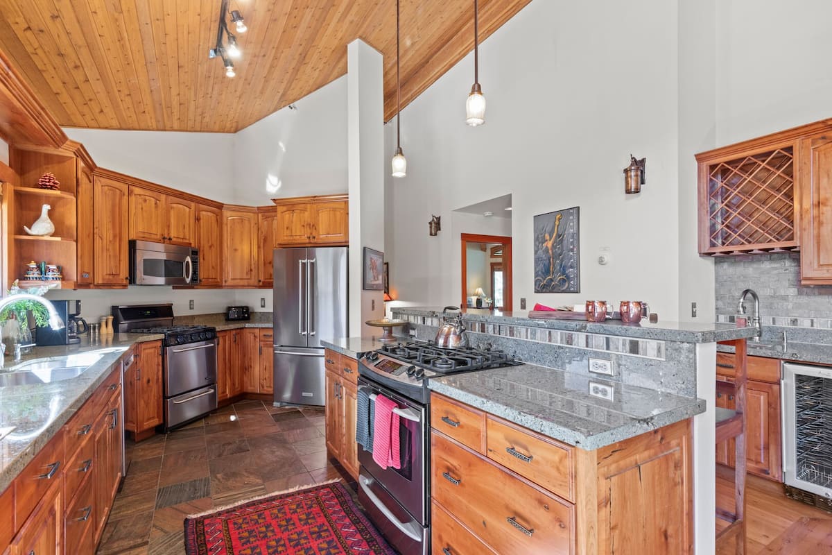Residence image 5
