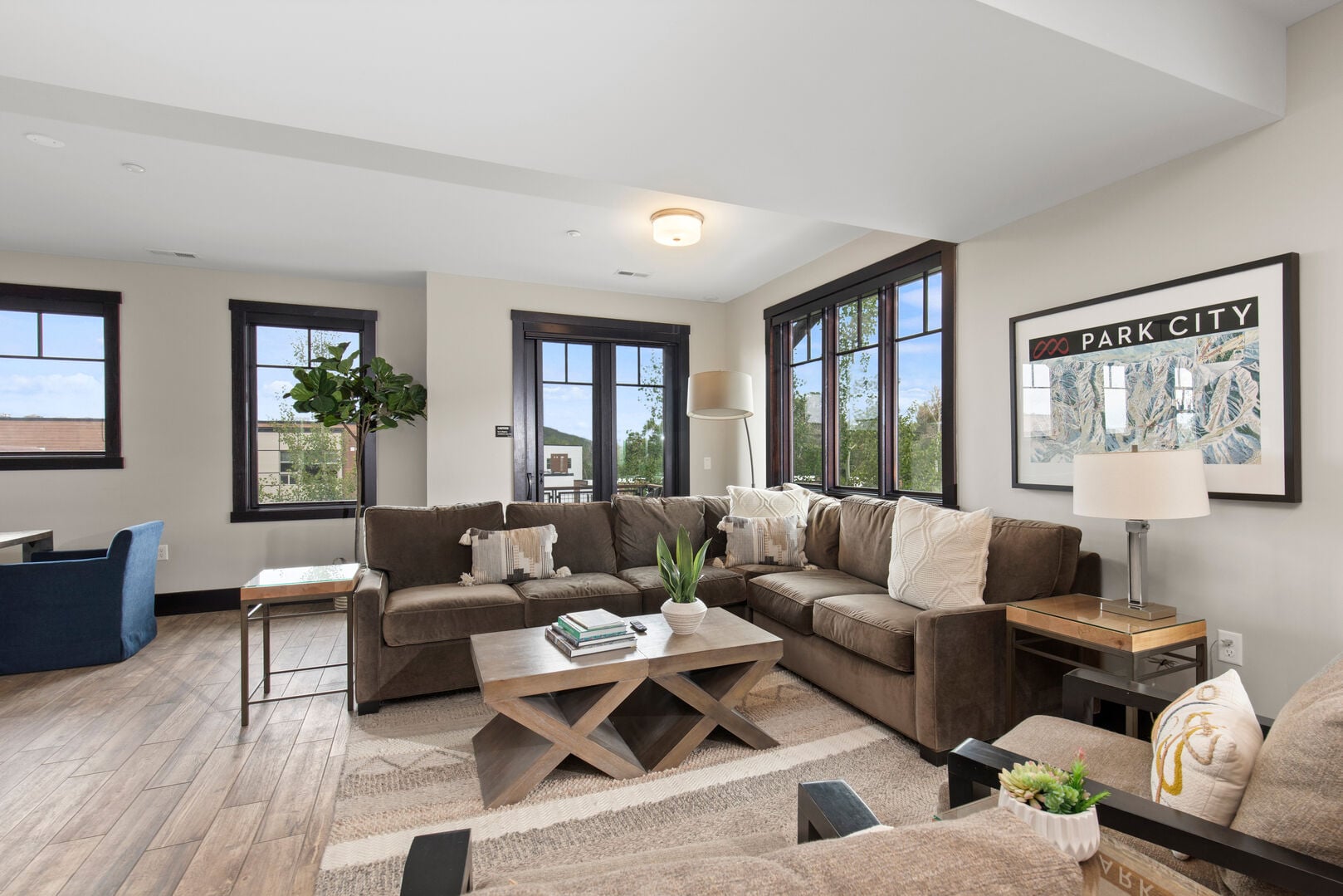 Residence image 3