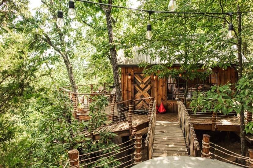 Suspended above the Georgia highlands, where stillness becomes a luxury in Ringgold, GA