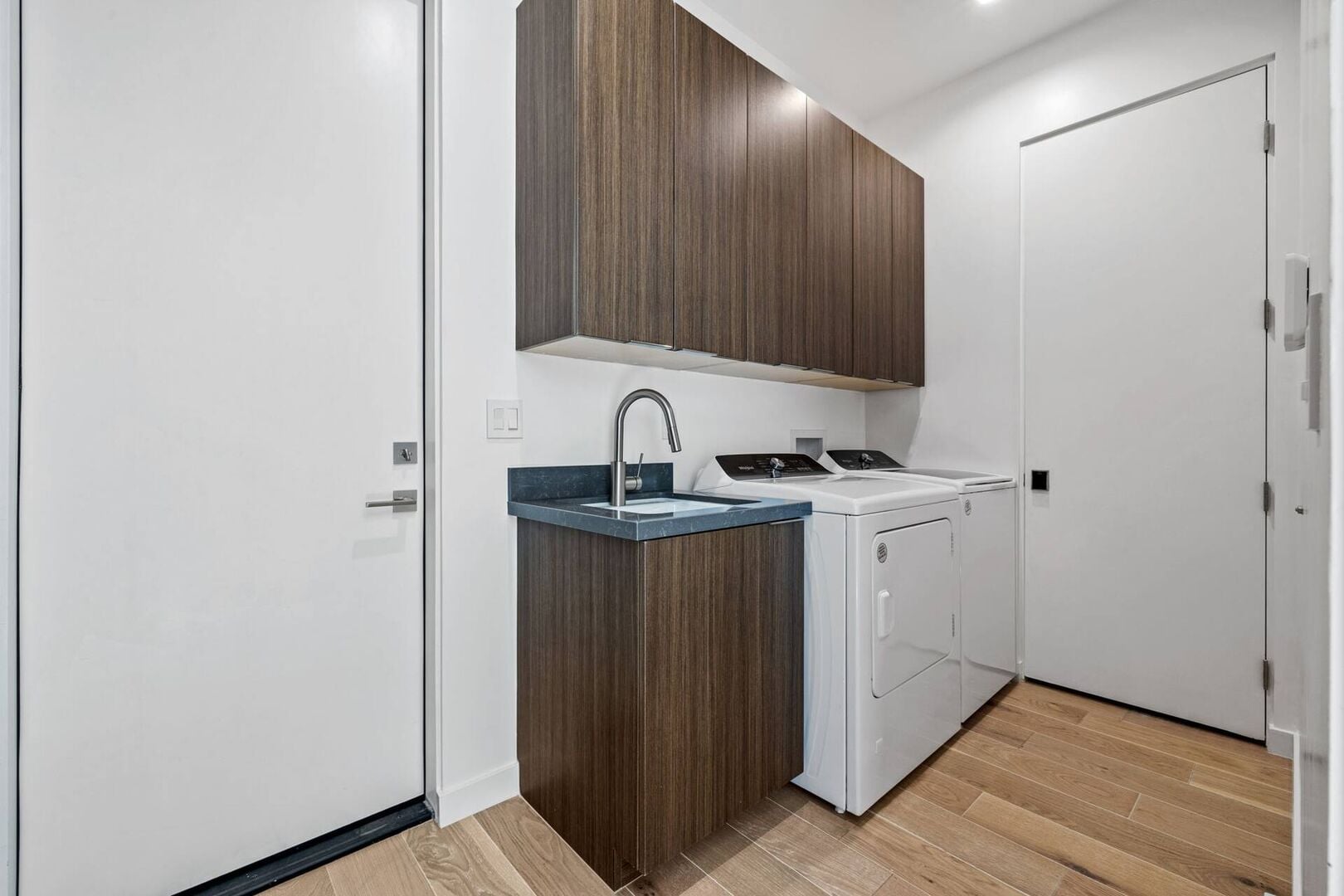 Residence image 2