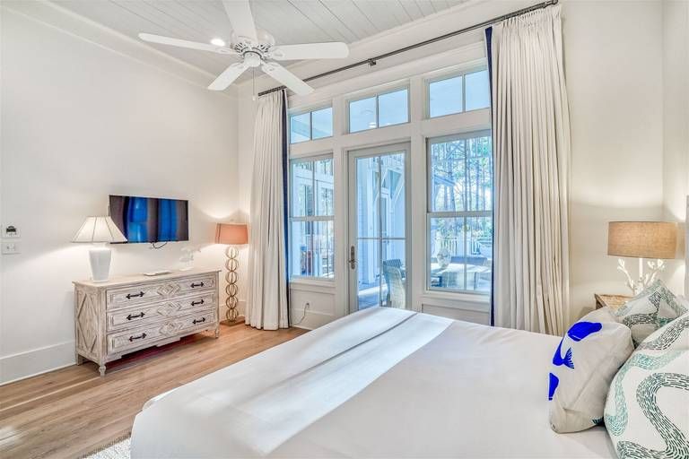 Residence image 3