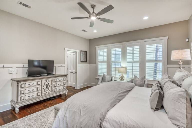 Residence image 1
