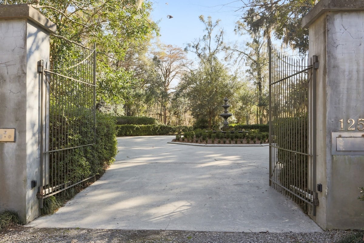Residence image 1