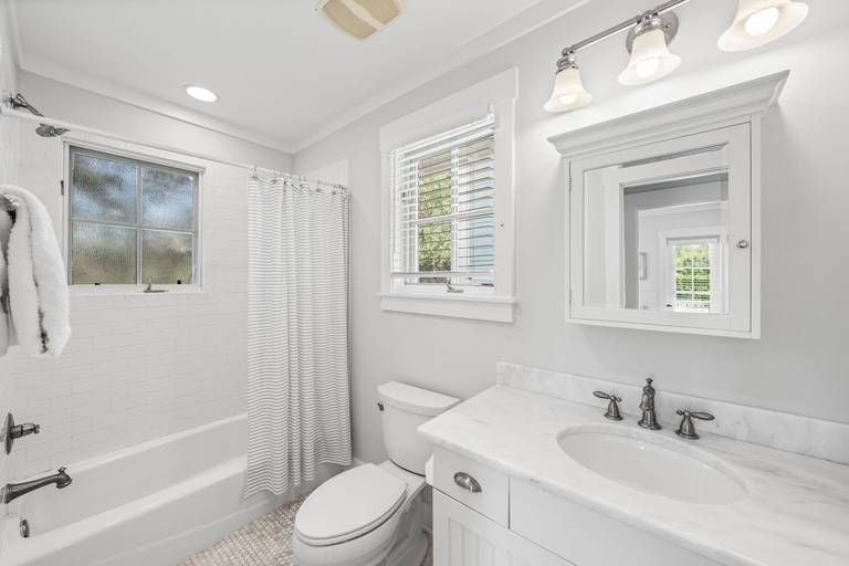 Residence image 1