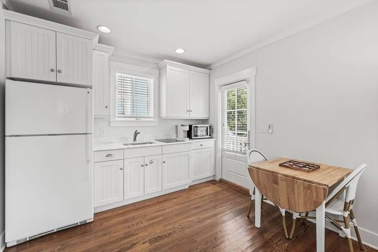 Residence image 6
