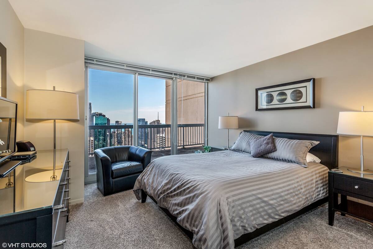 2nd Bedroom with queen bed on the first floor.