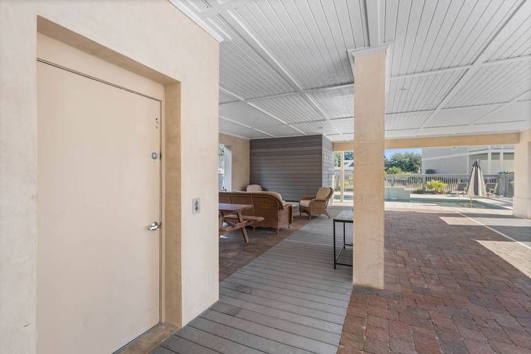 Residence image 1
