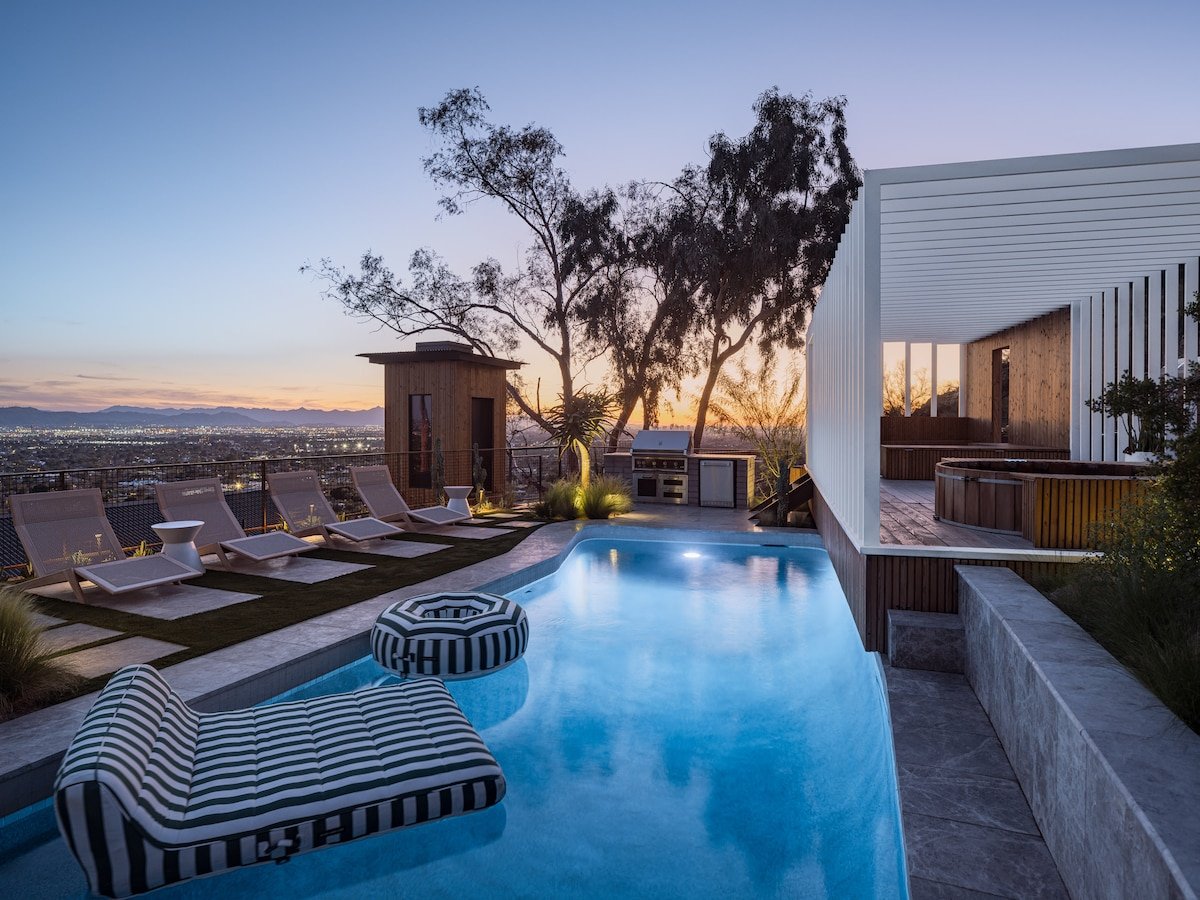 Delight in an Exclusive Mountaintop Retreat in Phoenix, AZ