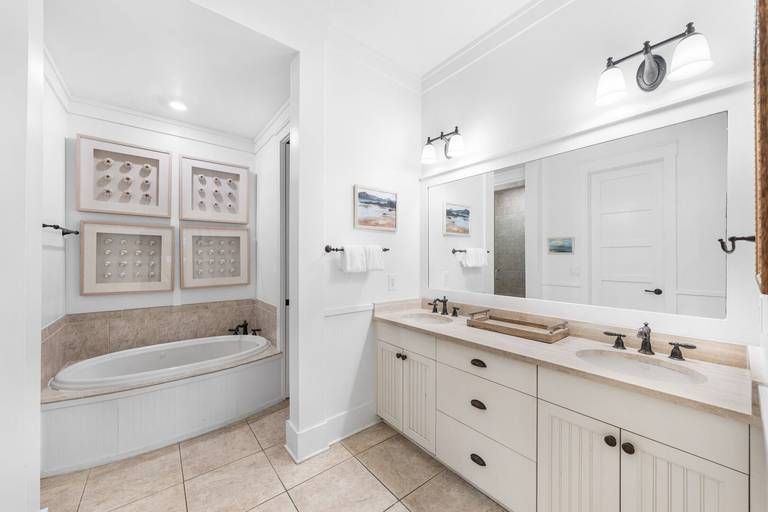 Residence image 1