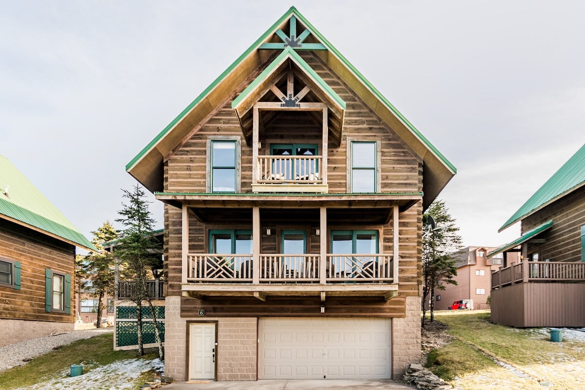 Your secluded haven in Snowshoe, West Virginia in Snowshoe, WV