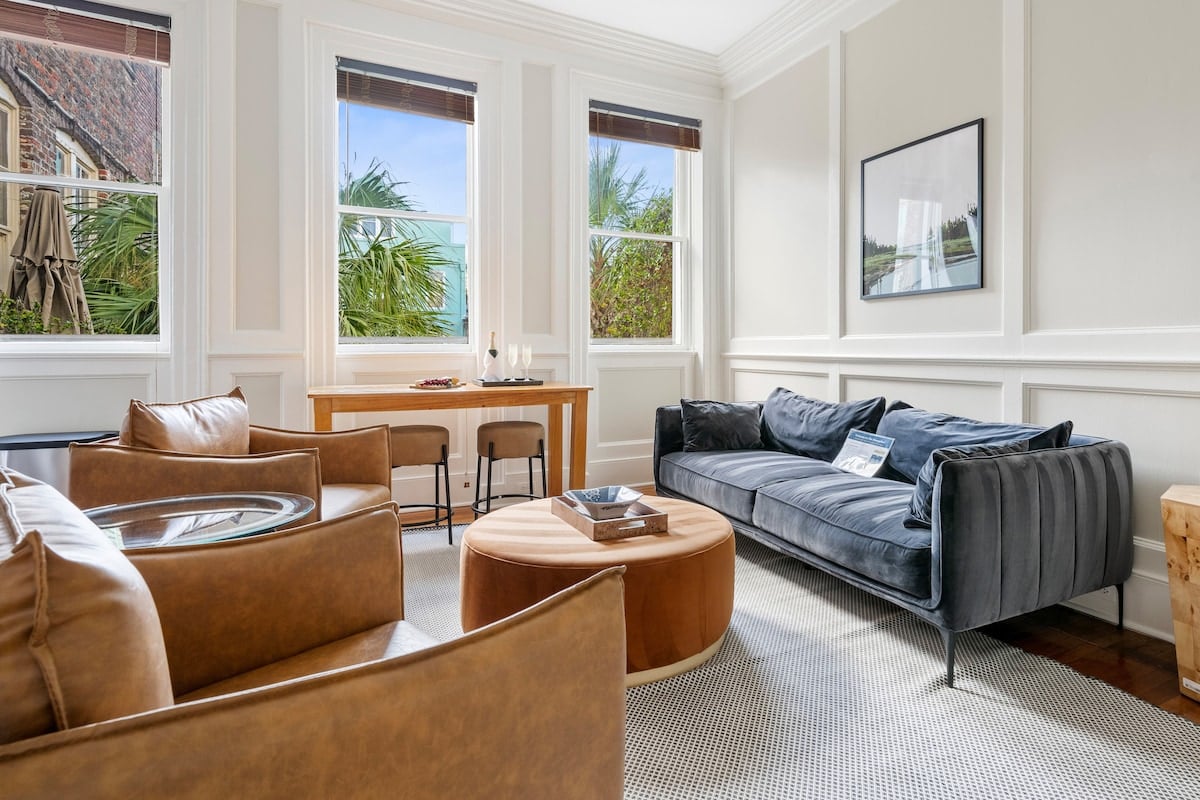 Indulge in a Cozy Hideaway Steps from City Life in Charleston, SC