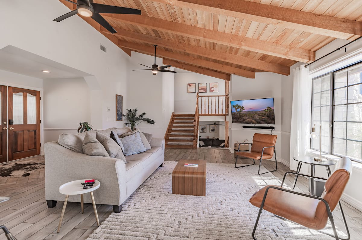 Open floor plan living room (currently being redesigned).